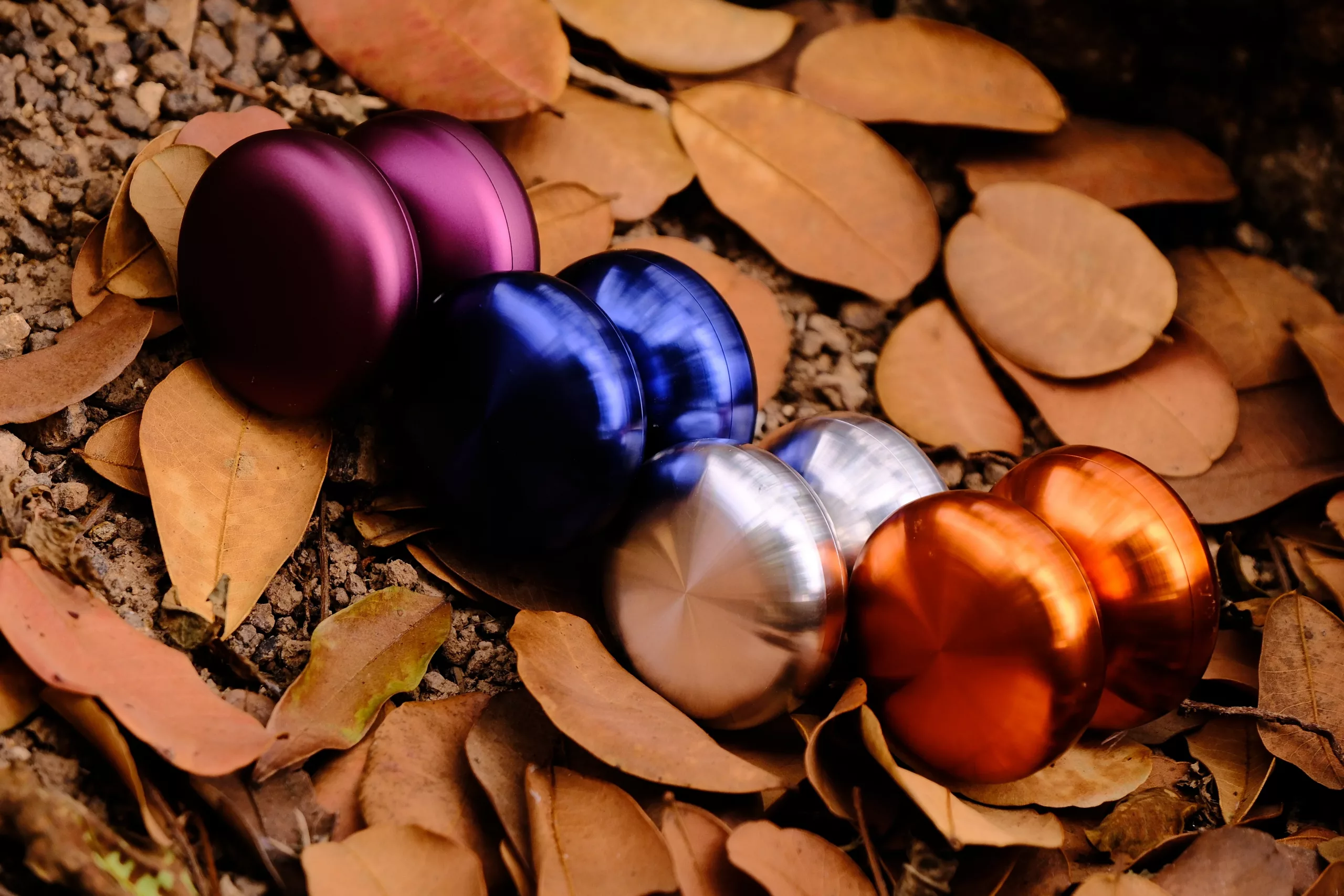 A Look at the Bandlore Bandalo:re - The Yoyo Archive