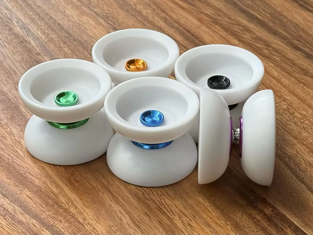 The Evolution of Spin: A Material History of the Yoyo