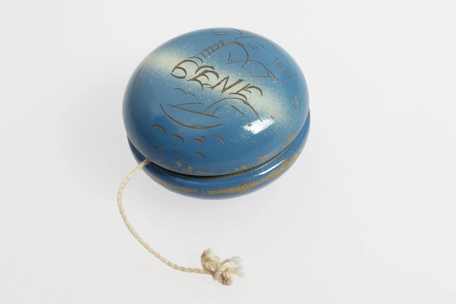 Keep the History: Documenting the Yo-Yos We Collect